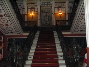 Le grand escalier